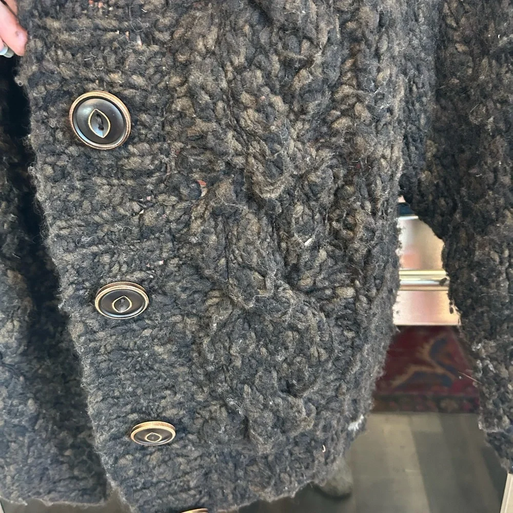 Abercrombie & Fitch vintage cable knit wool Cardigan M has piling wear - Picture 4 of 11